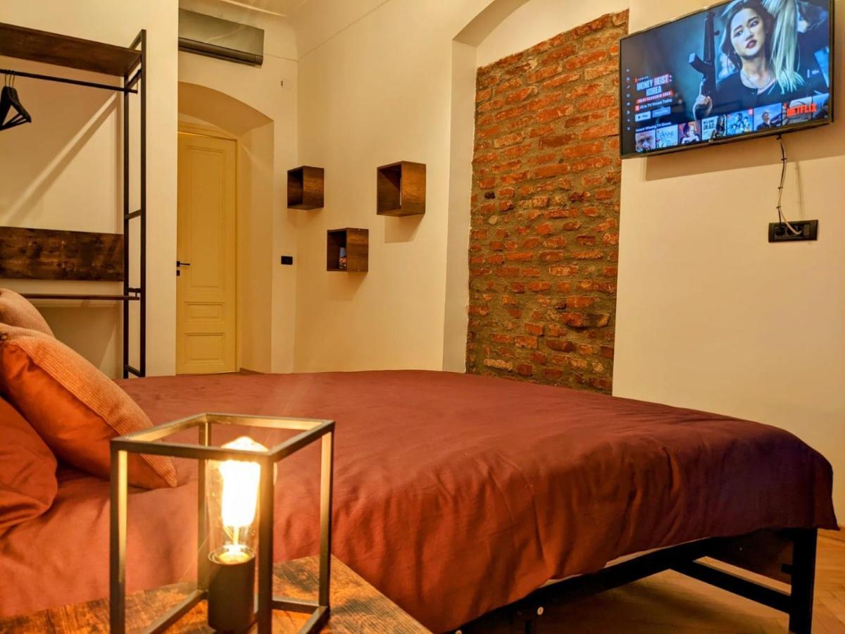 The Industrique Home - 3 Bedroom Apartment تيميشورا المظهر الخارجي الصورة
